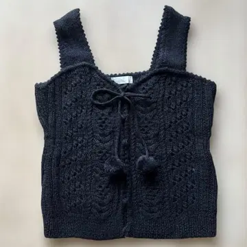 핑크하우스 블랙 니트 베스트