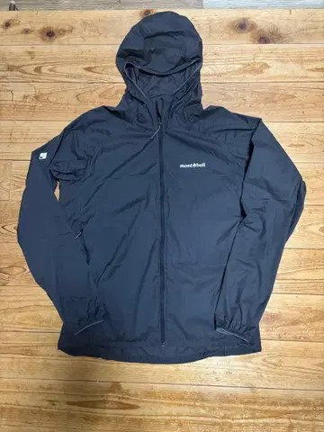 몽벨 U.L. 스트레치 윈드 후드티 남성용 새상품급 #1103306