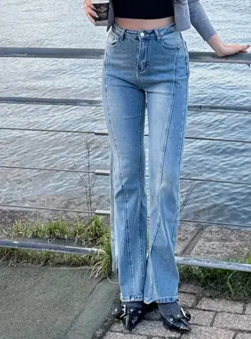 누구 나비 프론트 심 부츠컷 데님