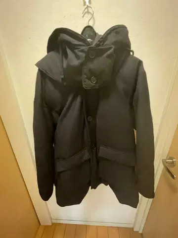 에디션(투모로우랜드) 다운 코트