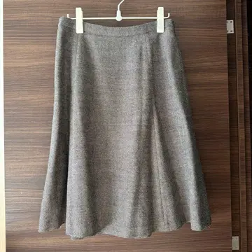 MACKINTOSH LONDON 플레어 스커트 그레이 계열 46호