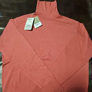 JOHN SMEDLEY 하이 게이지 하이넥 니트