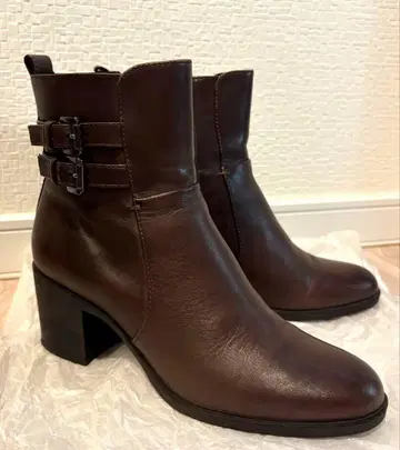 [ 새상품급 ] GEOX 브라운 부츠 23.5cm