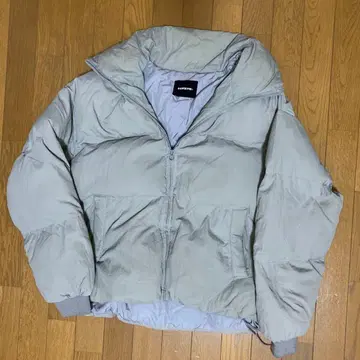 FEKETE STRING SHORT ECO DOWN JACKET