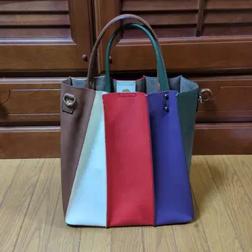 다이애나 멀티 컬러 스트라이프 백