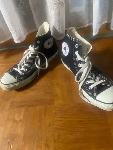 컨버스 올스타 블랙 하이컷 스니커즈