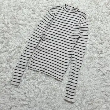 [ c6655 ] 아줄바이마우지 니트 스웨터 긴팔