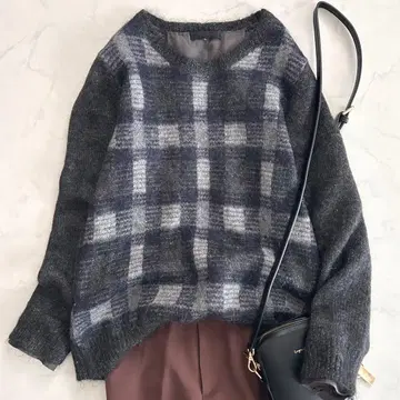 아이씨비 iCB 모헤어 혼방 포근 니트 네이비 그레이 L 크루넥