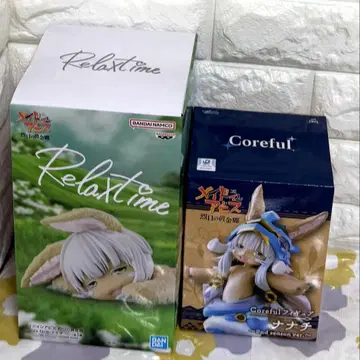 나나치 피규어 2종류