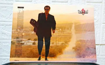 나가부치 츠요시 1992년 달력 아래받이