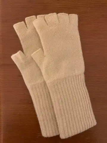 CINQ 생크 램스울 장갑 레모네이드