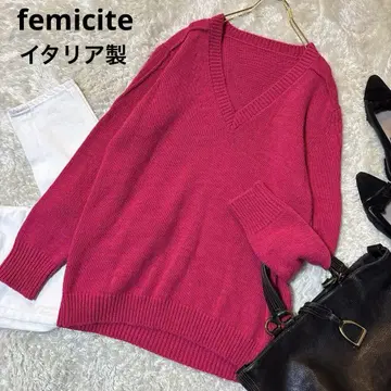 새상품급*쿨 카레안 femicite 이탈리아제 알파카 혼방 V넥 니트