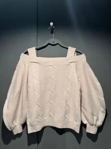 ADEAM 오픈 숄더 캐시미어 100%