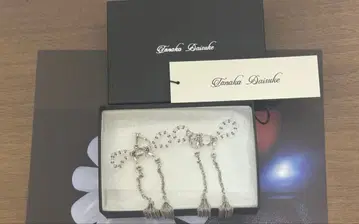 tanaka daisuke 리본 귀찌