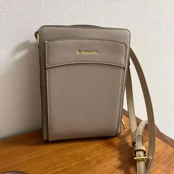 &chouette 세로형 스퀘어 숄더백