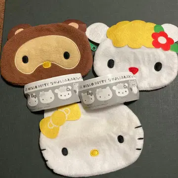 키티 캡슐 토이 나카요시! 복슬복슬 페이스 파우치 3종 세트