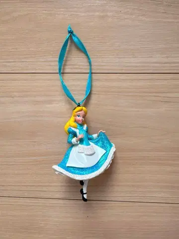 앨리스 오너먼트 크리스마스 디즈니 프린세스