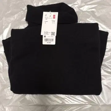 택 포함 새상품 유니클로 UNIQLO 캐시미어 터틀넥 스웨터 M 블랙