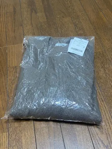 Dcollection 미개봉 새상품 성인용 밀라노 리브 니트 스웨터