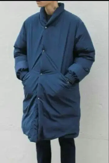 URU 도쿄 집 다운 코트 네이비 사이즈 2