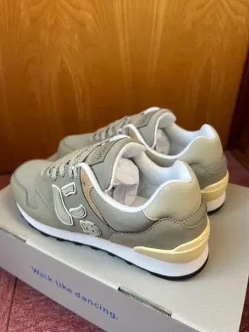 SANGACIO 스니커즈 그레이