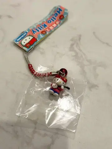 지역 한정 키티 오키나와 산신