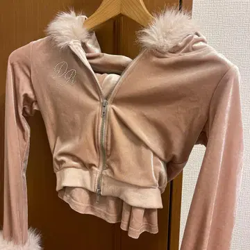 다리치 핑크 벨벳 후드 부착 셋업