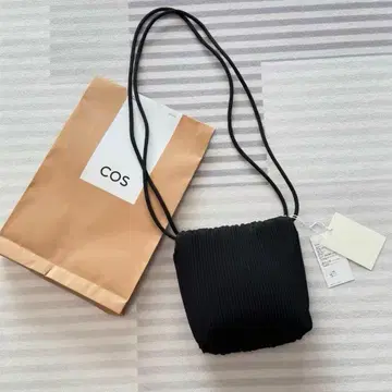 COS 코스 숄더백 복조리백 블랙 나일론 소재