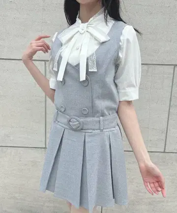 fint 벨트 포함 로우웨스트 오버롤 스커트