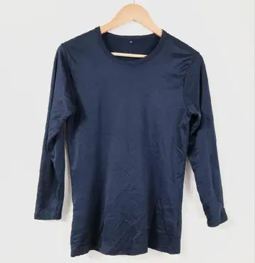 새상품급 네이비 T셔츠 이너 7부 소매 M