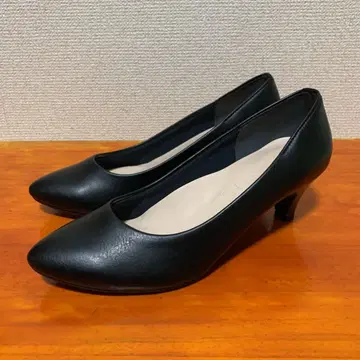 새상품급 스웨이시 펌프스 22.5cm 블랙