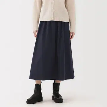 무인양품 기모 턱 스커트 (다크 네이비 S 사이즈)