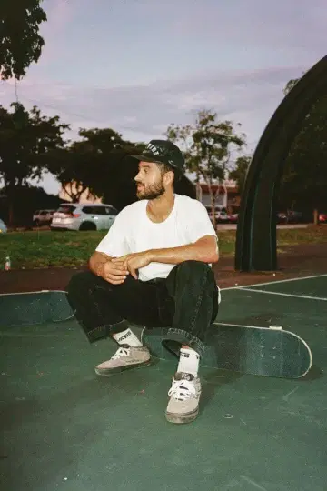 Vans skateboard half cab Pedro Delfino