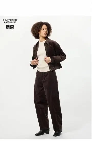 유니클로 코듀로이 커브 팬츠