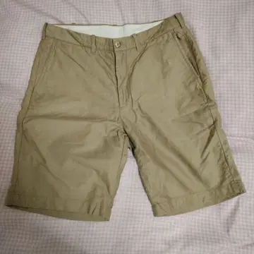 유나이티드 애로우즈 베이지 숏팬츠