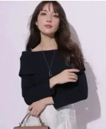 아푸와이저 리셰 리브 니트 네이비 네이비 컬러 새상품 택 포함