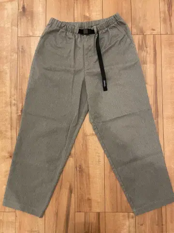 DESCENDANT CLASP TWILL TROUSERS