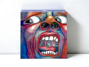 단종 BOX 킹 크림슨 17cm 종이 자켓 플래티넘 SHM-CD