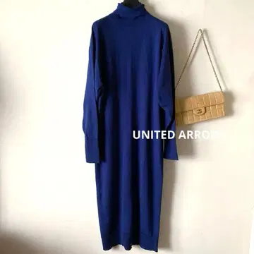 유나이티드 애로우즈 * 부드러운 울 하이 게이지 터틀넥 니트 원피스
