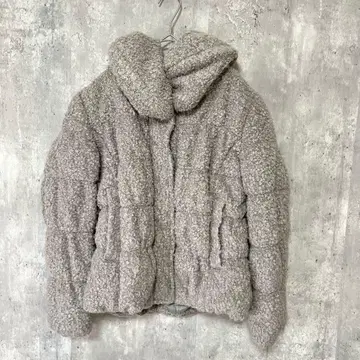 a.v.v 보아 다운 자켓 하이넥 심플 캐주얼 방한