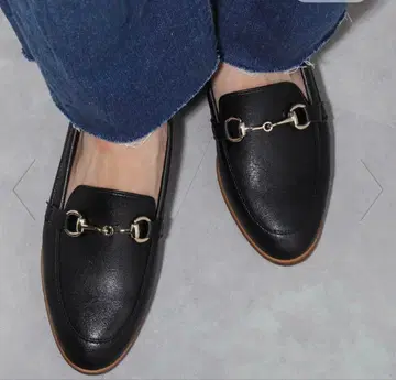 다이애나 비트 로퍼 블랙 24.5