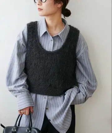 샤기 U넥 베스트