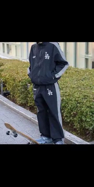 Los Angeles Dodgers 트랙 수트 네이비