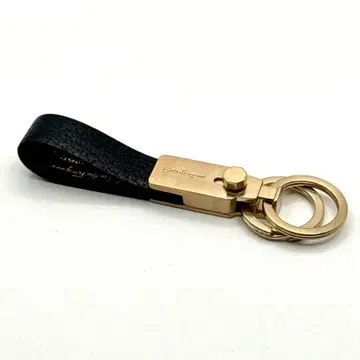 [새상품급] 살바토레 페라가모 키링 가죽 블랙 골드
