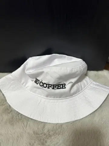 NO COFFEE x MHAK 콜라보 버킷햇 L 사이즈 화이트