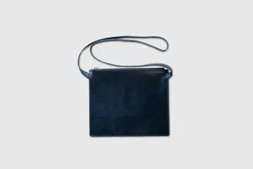 겉옷에 숨겨지는 사코슈 [ Inner Sacoche ]