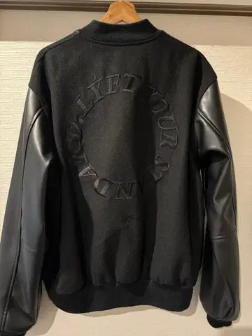 LYFT 바시티 자켓 L 블랙 cronos darcsport lyft