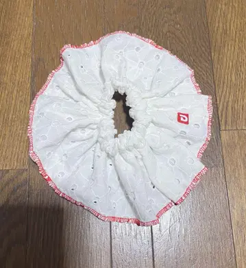 don't tell anyone original chouchou 스크런치