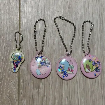 스미코구라시 서른하나 콜라보 키링 4개 세트