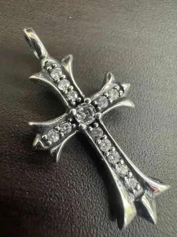 실버925 소재 크로스 펜던트